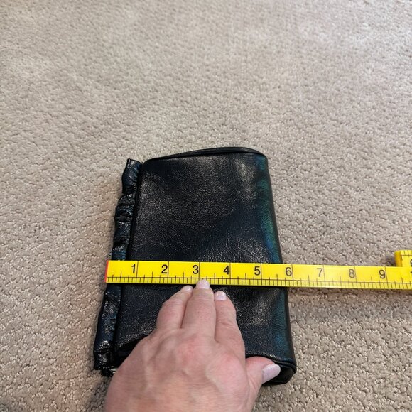 VTG Black Convertible Clutch Bag Metal Kissing Clasp & Strap Ruffle Faux Leather - Picture 11 of 12